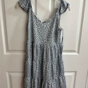 Floral Blue Sleeveless Dress